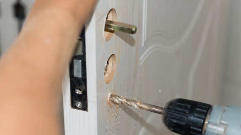 Fast Response: Commercial Locksmith in Carson, CA