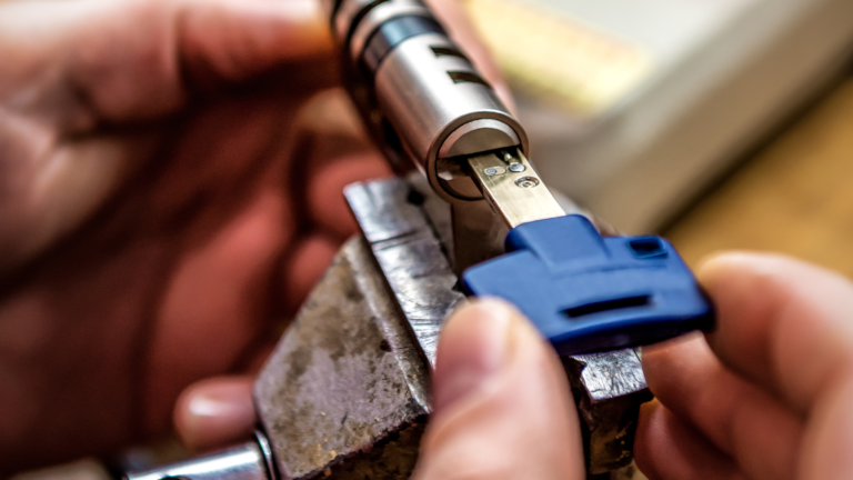 24-hour Locksmith Service in Carson, CA for All Your Needs